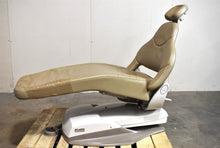 Load image into Gallery viewer, Midmark Elevance Dental Dentistry Ergonomic Patient Exam &amp; Treatment Chair
