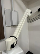 Load image into Gallery viewer, Global Urban Entree M704CL Dental Microscope Magnification System
