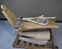 Load image into Gallery viewer, DCI Series 5 Dental Ergonomic Exam &amp; Treatment Chair

