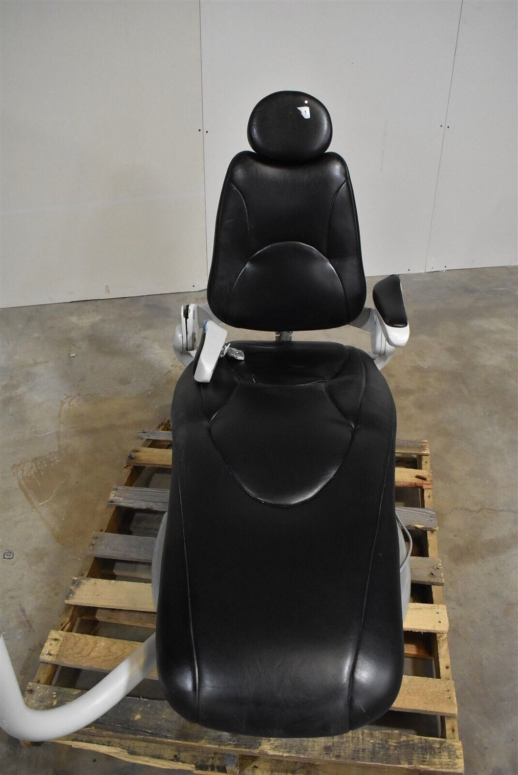 Pelton & Crane SP30 Dental Dentistry Ergonomic Patient Exam Chair
