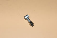 Load image into Gallery viewer, NEW UNUSED Henry Schein Master Torque 3 Friction Grip Dental Handpiece Head
