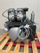 Load image into Gallery viewer, Midmark PowerAir P32 Dental Dentistry Oil-Free Air Compressor Unit
