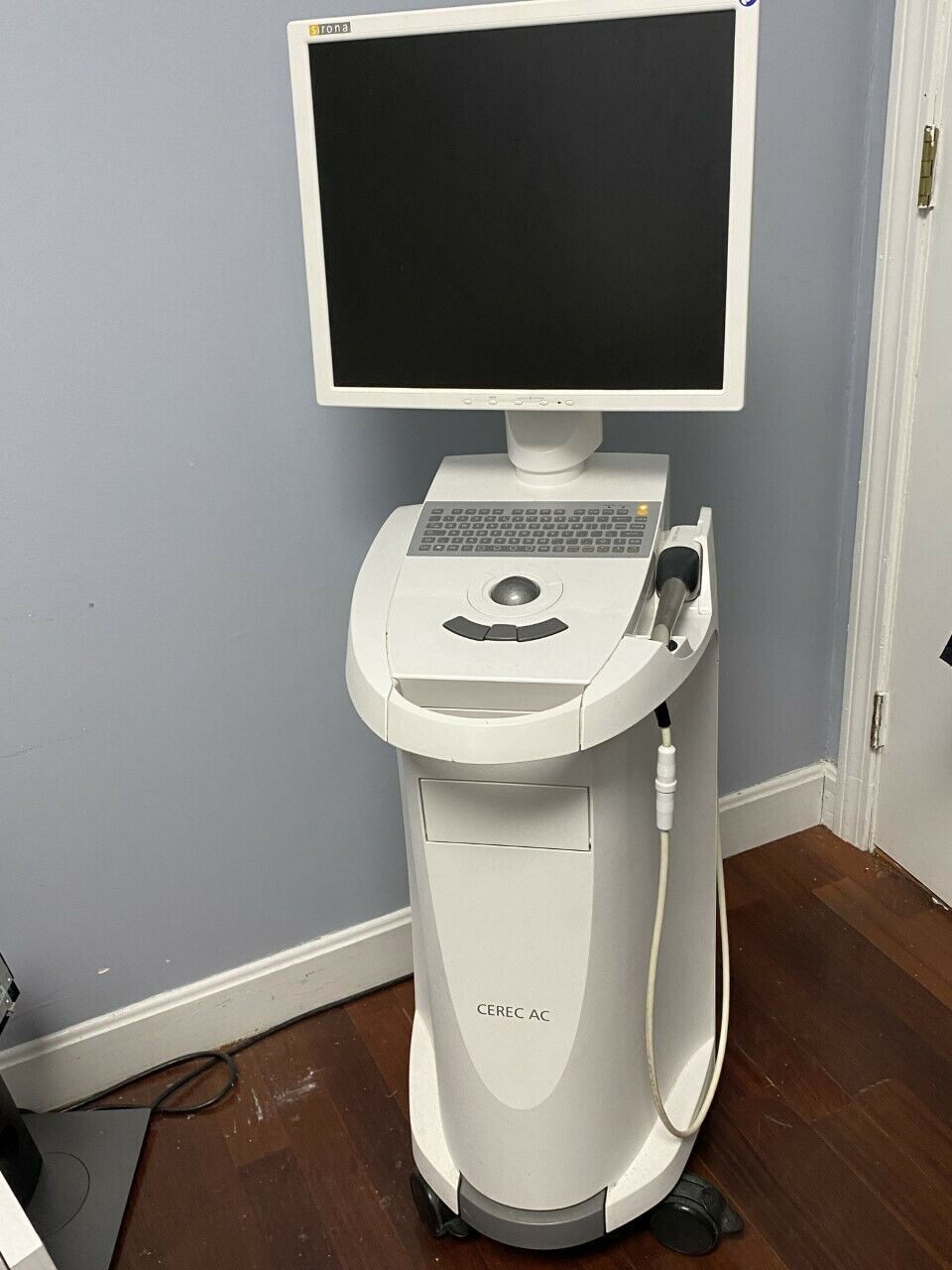 Sirona Cerec OmniCam 2015 Dental Intraoral Scanner for CAD/CAM Dentistry