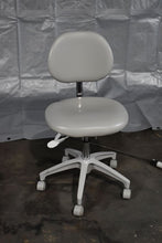 Load image into Gallery viewer, Adec 311 with 541 12 O&#39;Clock Rear Delivery, 375L Exam Light, 421 &amp; 422 Stools
