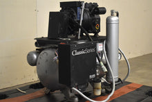 Load image into Gallery viewer, Midmark CL22 Dental Dentistry Oiled Air Compressor Unit
