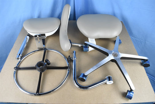 NEW UNUSED Belmont Dental Ergonomic Adjustable Assistant Stool