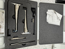 Load image into Gallery viewer, Fotona Lightwalker AT-S Dental Laser Oral Tissue Ablation System
