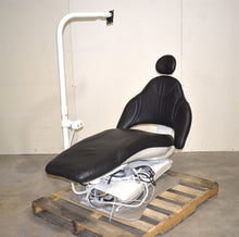 Load image into Gallery viewer, Midmark Elevance Dental Dentistry Ergonomic Patient Exam &amp; Treatment Chair
