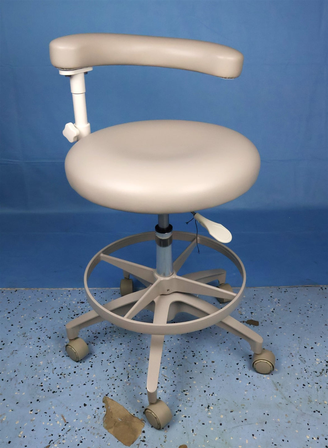 NEW UNUSED Adec 422 Dental Ergonomic Contoured Assistant Stool (2021)