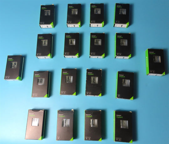 NEW UNUSED Lot of 18 Straumann Roxolid Dental Implant Systems