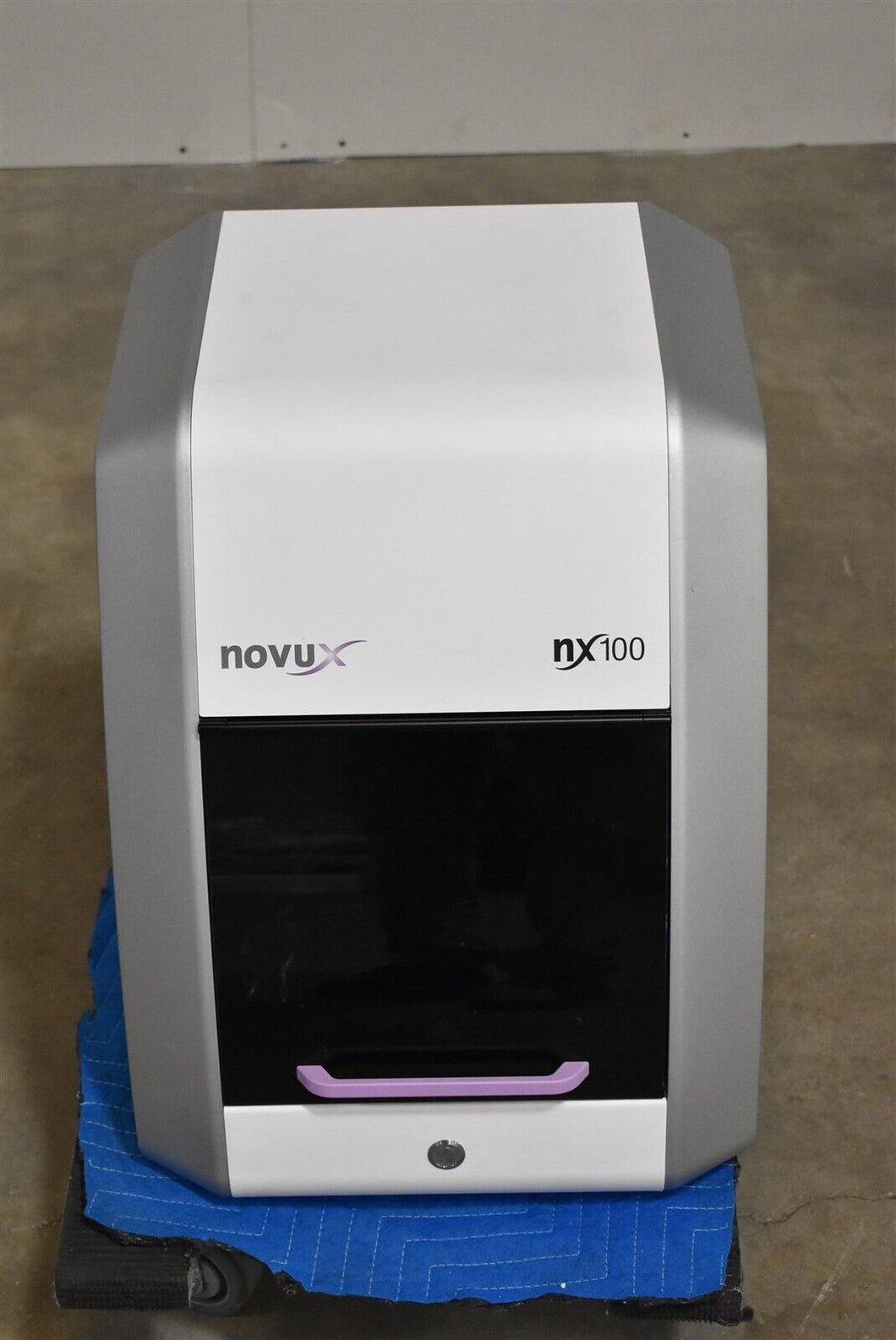 Novux NX100 Dental High-Resolution Strip Light Projection 3D Model Scanner