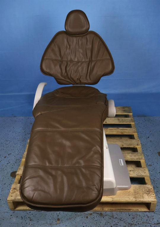 Adec 511 Dental Ergonomic Exam & Treatment Chair