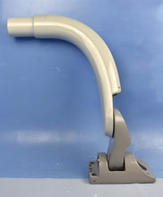 Load image into Gallery viewer, NEW UNuSED DCI 12 o&#39;clock Floor-Mounted Delivery System
