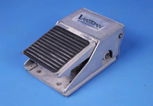 Load image into Gallery viewer, Vaniman Sandstorm Micro-Abrasive Dental Sandblaster System
