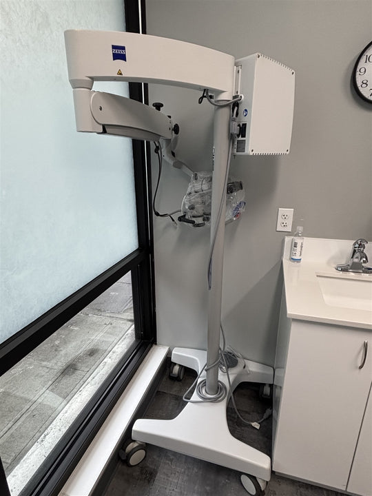 Carl Zeiss S100/OPMI Pico Dental Microscope Magnification System