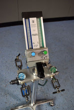 Load image into Gallery viewer, Belmed PC7 Model 5000 Dental Nitrous N2O Flowmeter Conscious Sedation Unit
