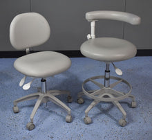 Load image into Gallery viewer, Adec 311 with 541 12 O&#39;Clock Rear Delivery, 375L Exam Light, 421 &amp; 422 Stools
